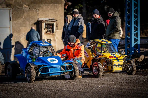 RSXV Buggy na závodech v Rožmitále - Winter Cup 2023/2024 - foto 12